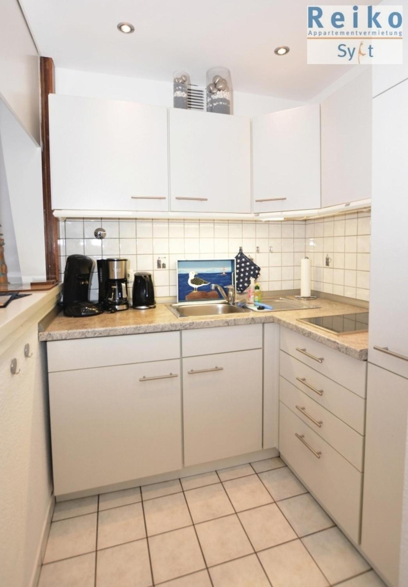 Apartment 5-7, Moewe